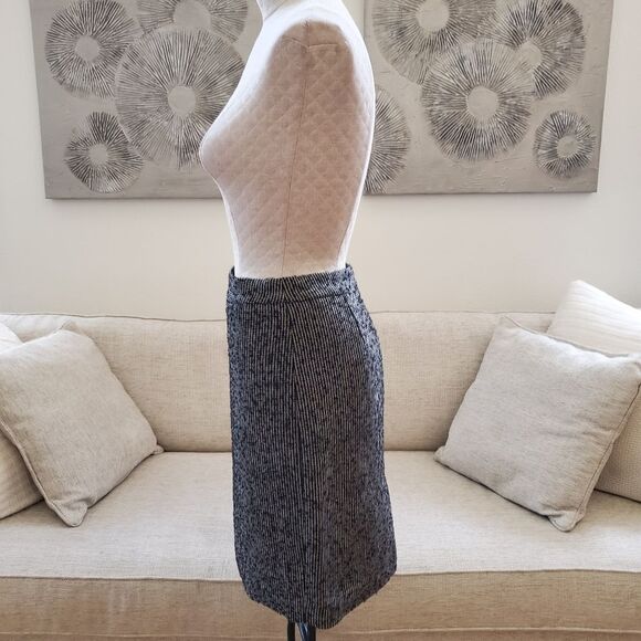 J. Crew No. 2 Pencil Skirt Sz 2 - Picture 7 of 12